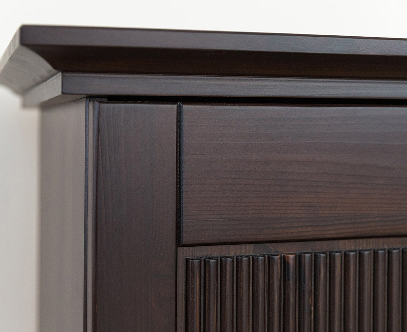 Rosella Sideboard 3-Türig Massivholz Tabacco / Altsilber