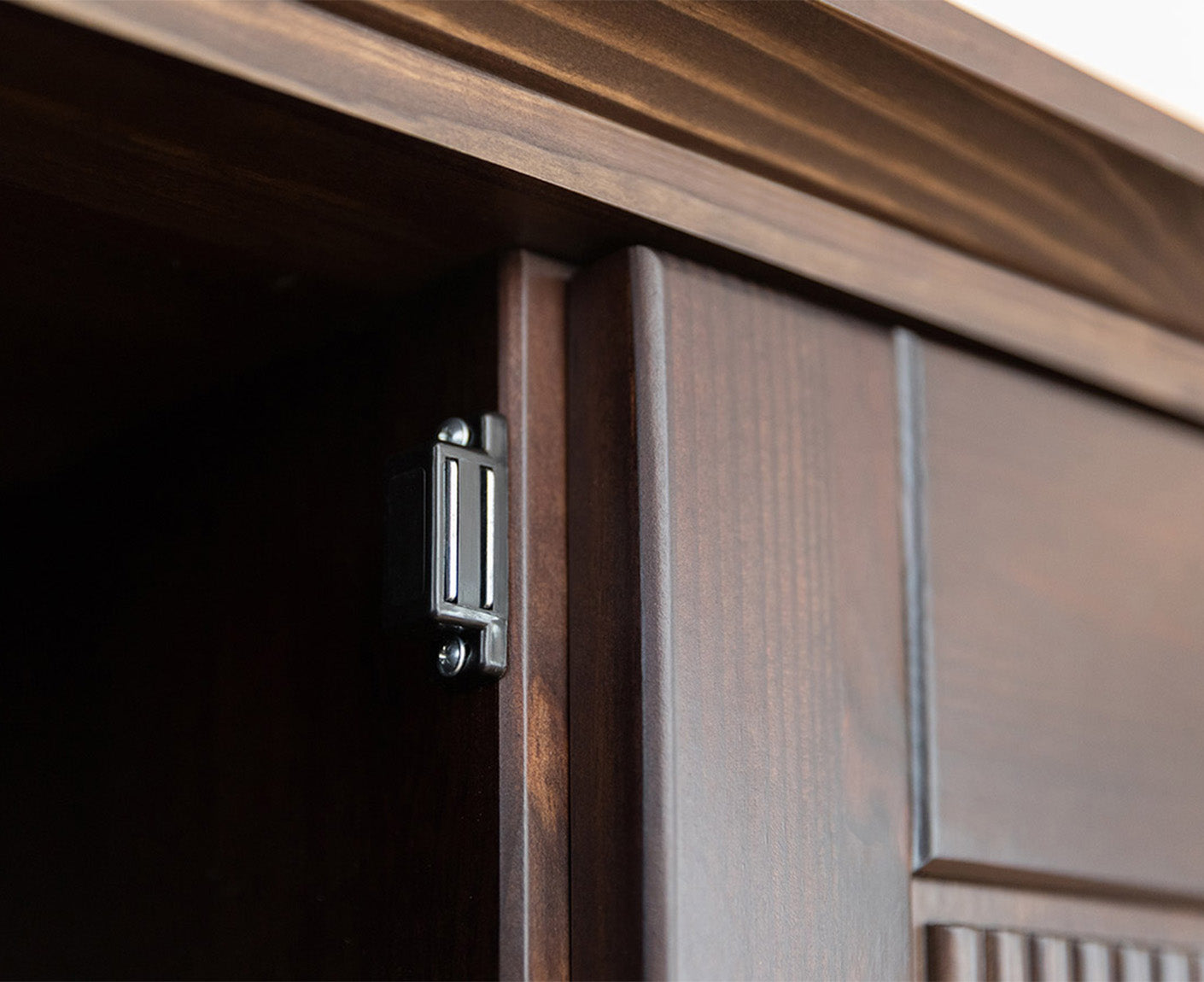 Rosella Sideboard 3-Türig Massivholz Tabacco / Altsilber