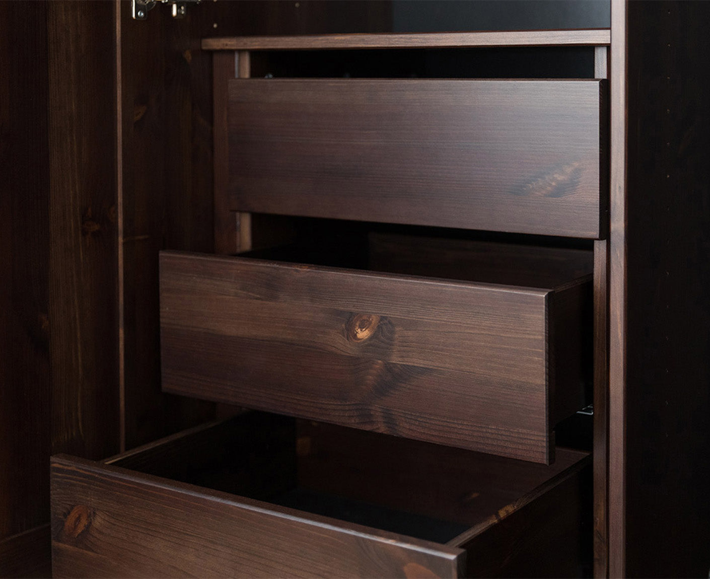 Rosella Schubladen-Modul für Kleiderschrank 3 Schubladen Schmal Massivholz Tabacco