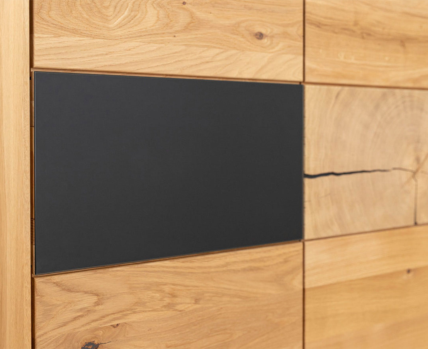 Tirano Sideboard Hirnholz & schwarzes Glas, Massivholz Eiche geölt, fertig montiert