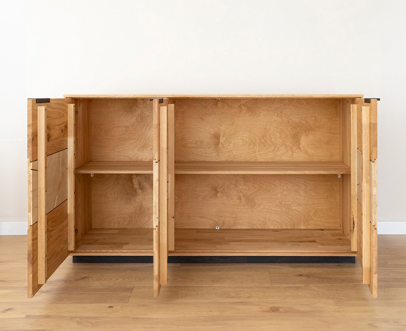 Tirano Sideboard Hirnholz Massivholz Eiche geölt, fertig montiert