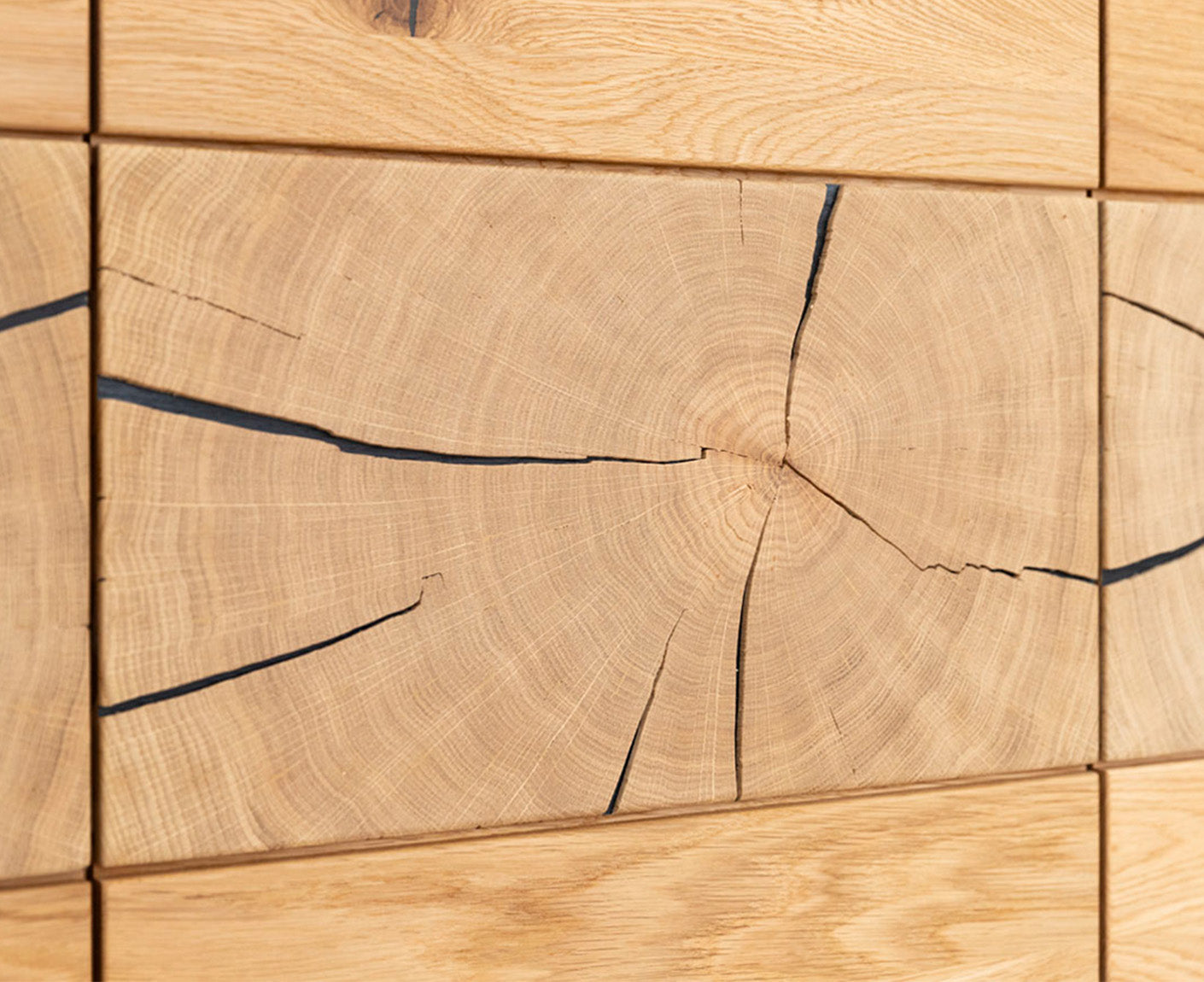 Tirano Sideboard Hirnholz Massivholz Eiche geölt, fertig montiert