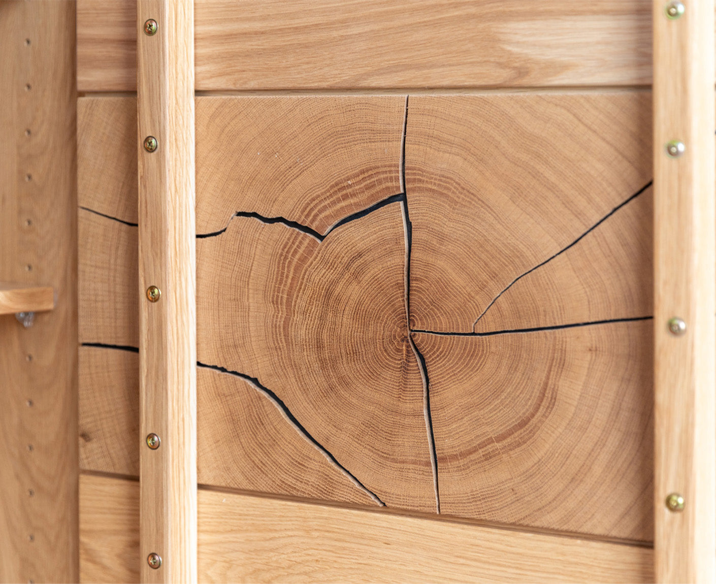 Tirano Sideboard Hirnholz Massivholz Eiche geölt, fertig montiert