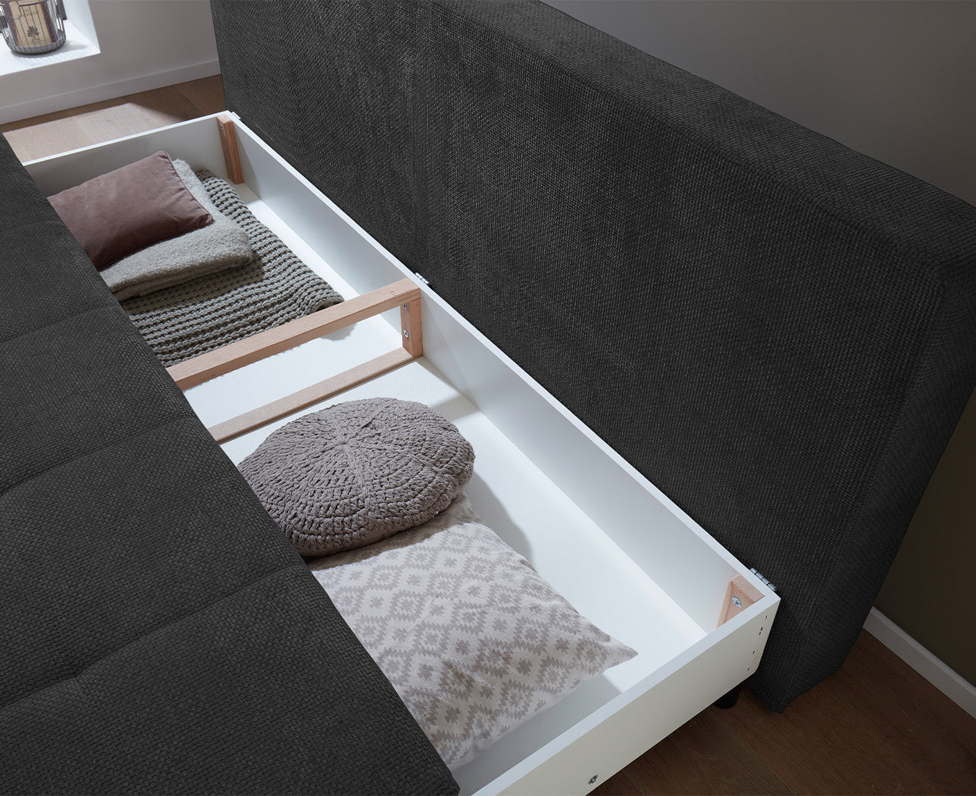 Liam Schlafsofa 212 x 105 cm, mit Bettkasten