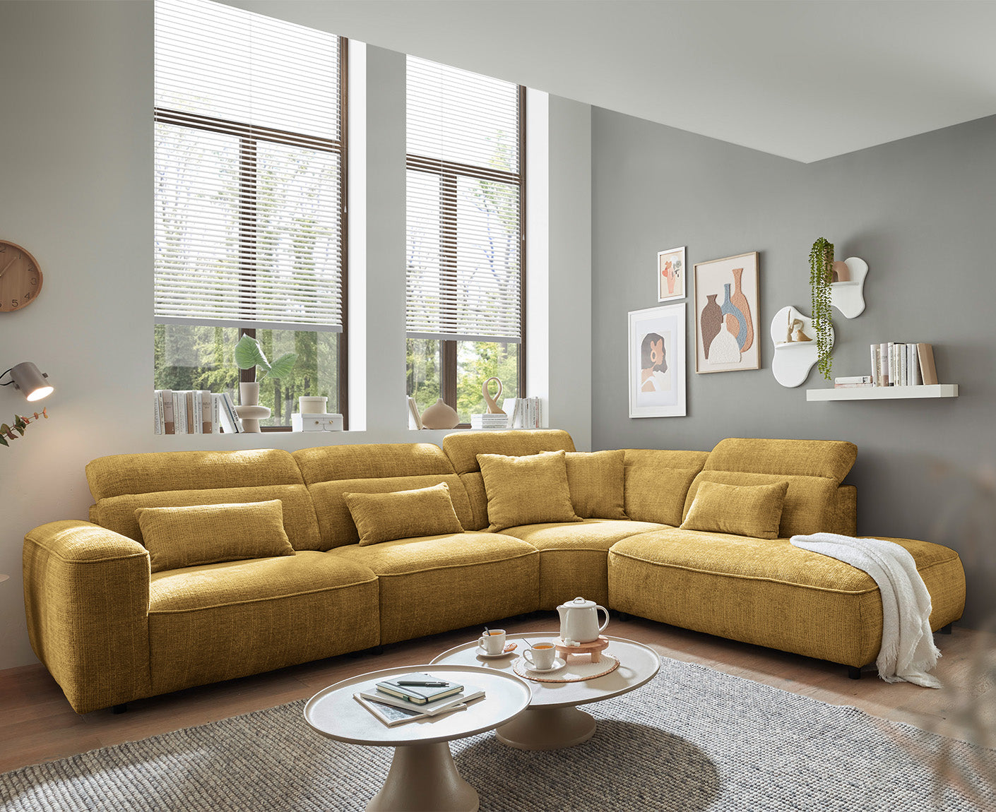 Mansfield Ecksofa 339 x 285 cm, mit verstellbaren Kopfstützen