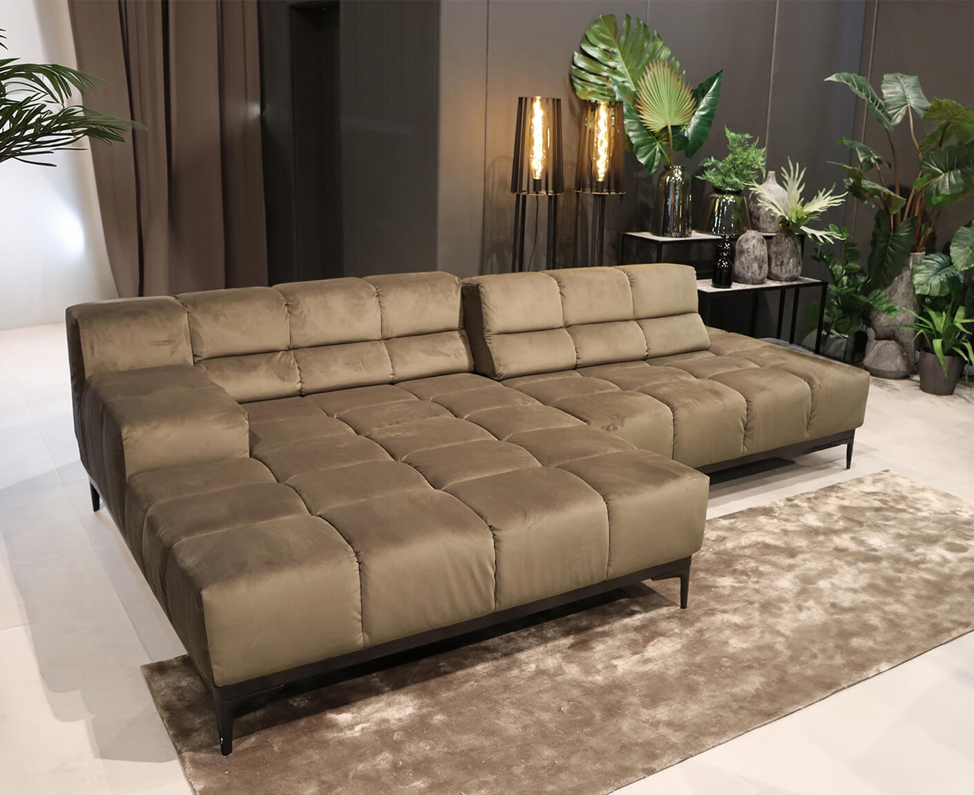 designwerk Oasis, Ecksofa 288 x 169 cm | mit Rückenverstellung