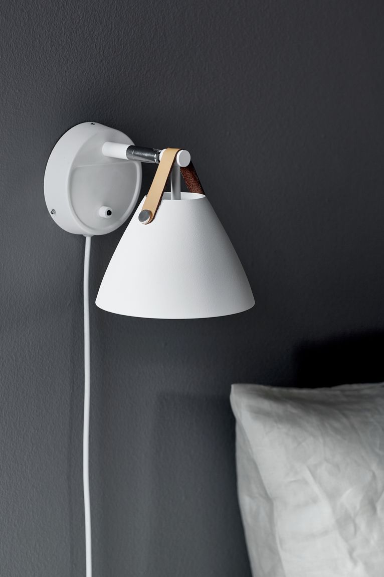 Strap Wandlampe Leselampe Ø 16,5 cm Weiß/Leder