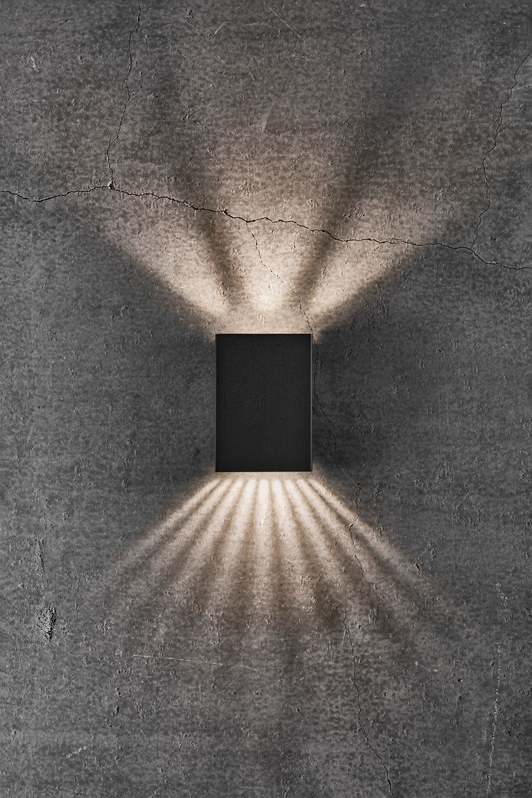 Fold Wandlampe LED 14,8 x 10,5 cm Schwarz