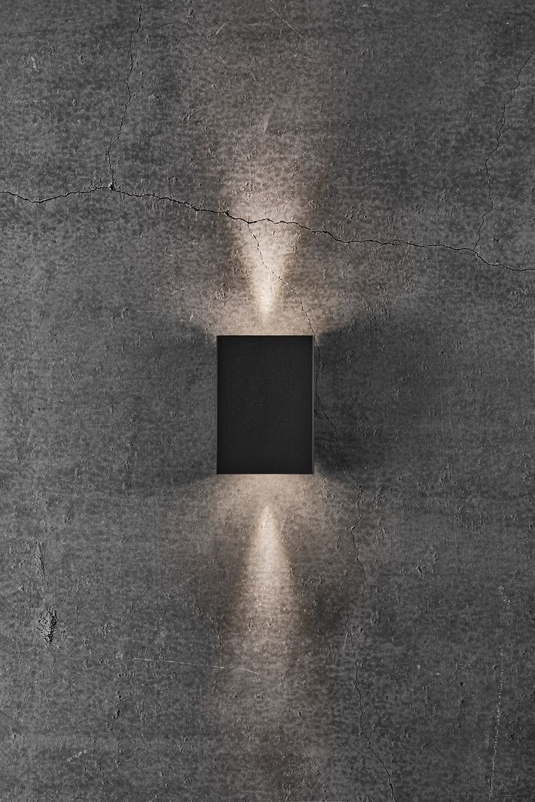Fold Wandlampe LED 14,8 x 10,5 cm Schwarz