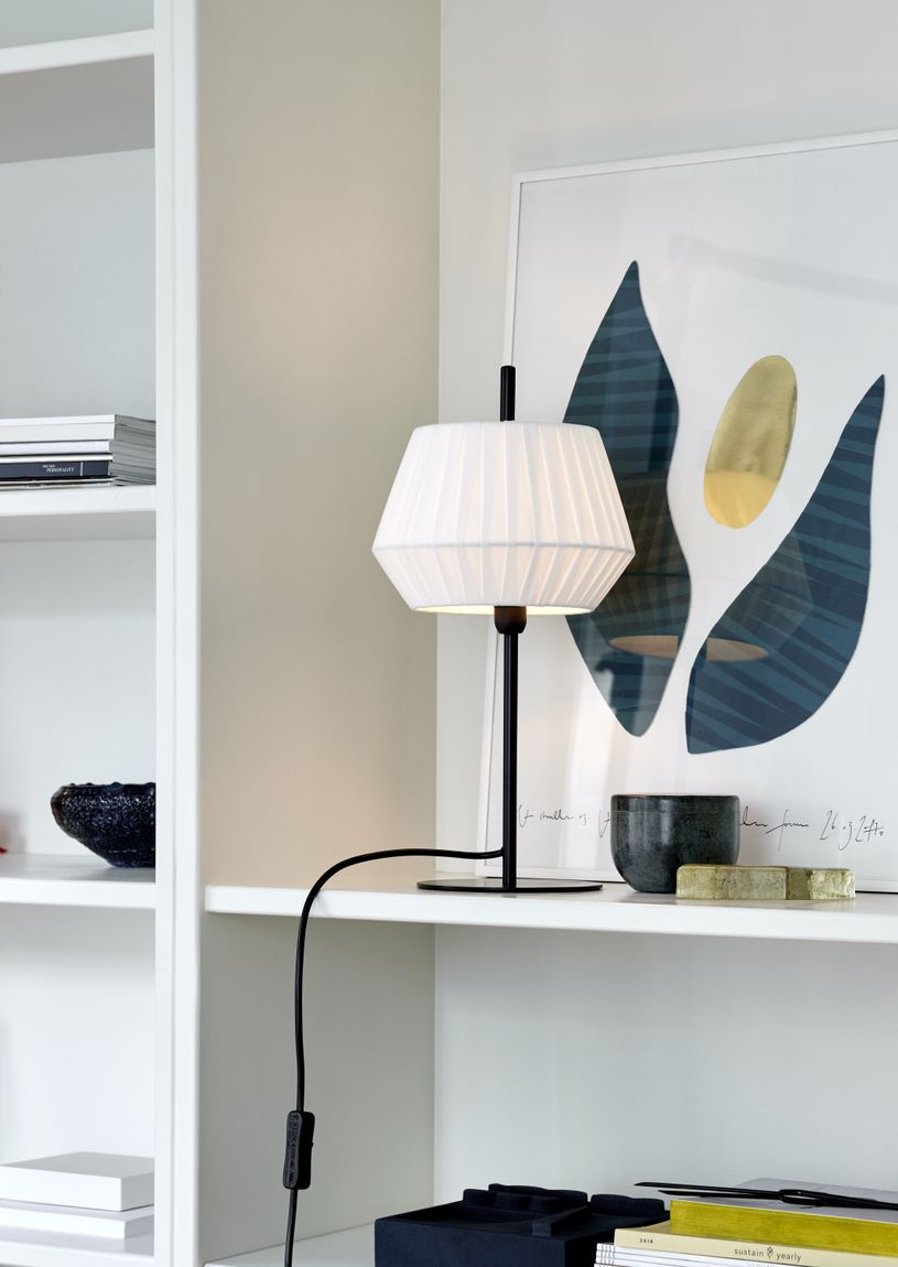 Dicte Tischlampe E14 Weiß