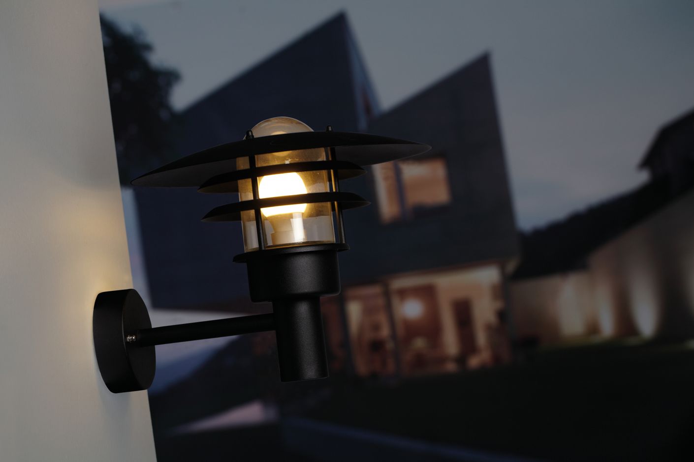 Lønstrup Wandlampe Ø 32 cm Outdoor Verzinkt Schwarz