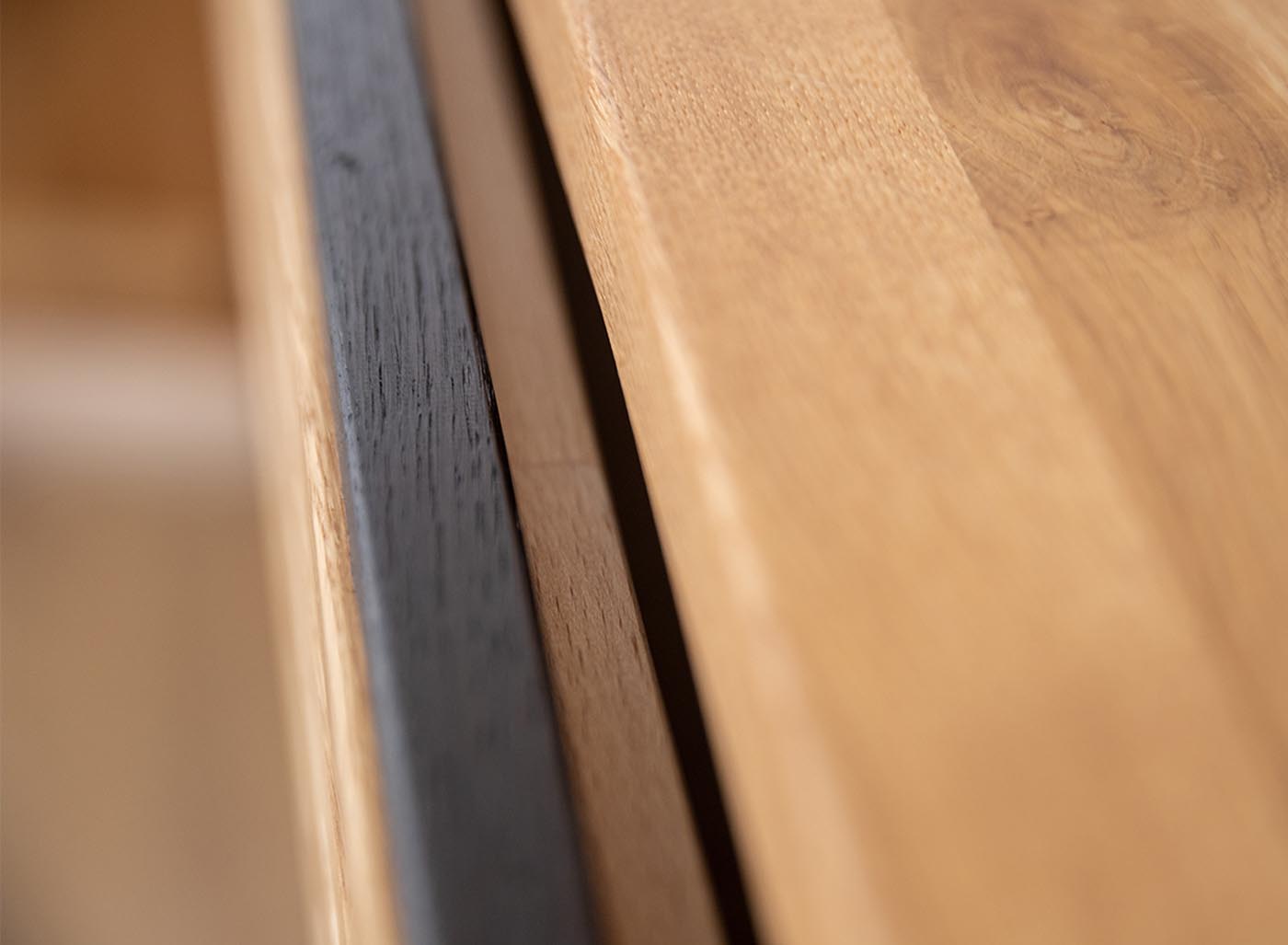 Ravello Sideboard Montiert Massivholz Eiche, Schwarz
