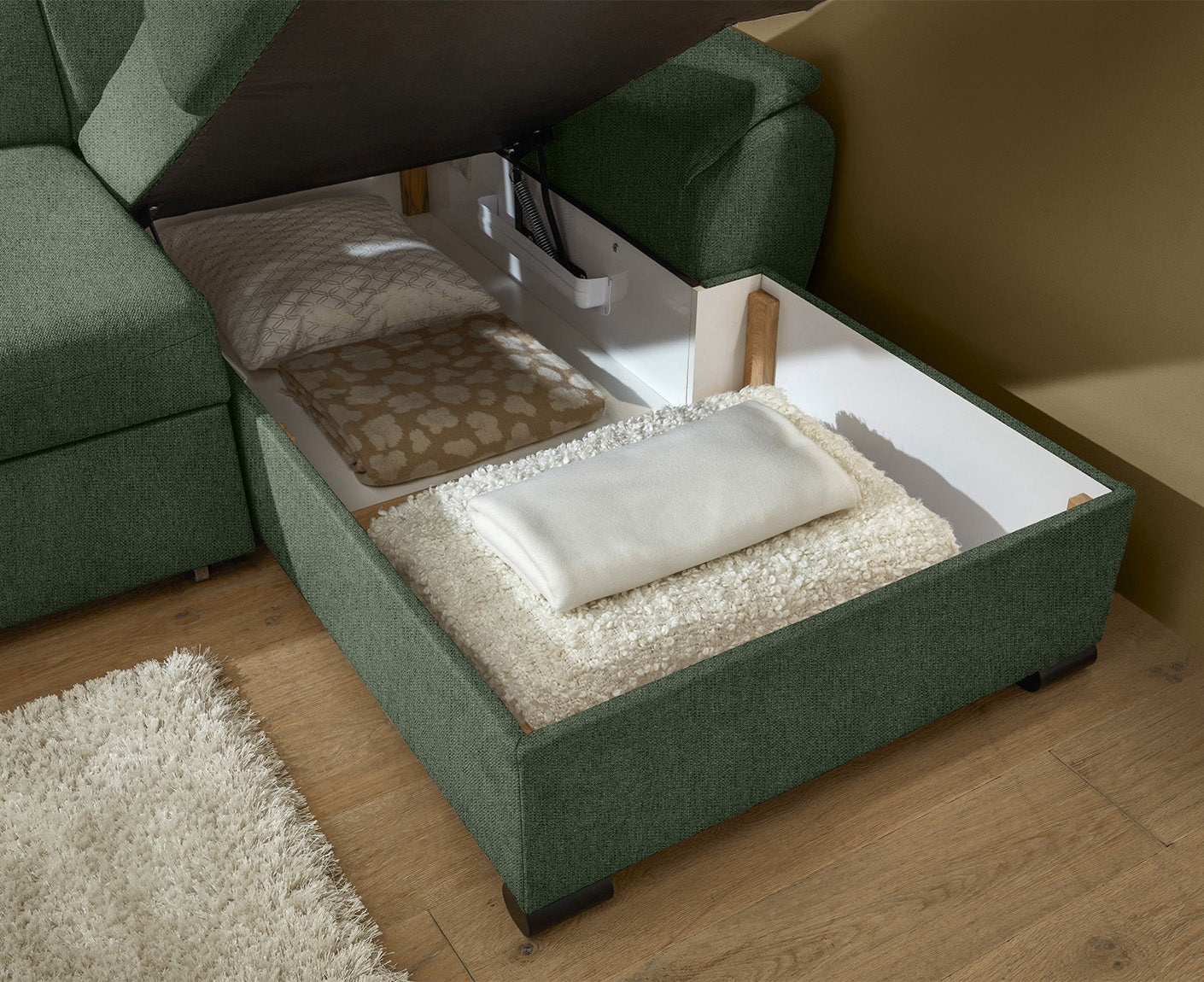 Ulm Ecksofa 250 x 175 cm, mit Schlaffunktion & Bettkasten