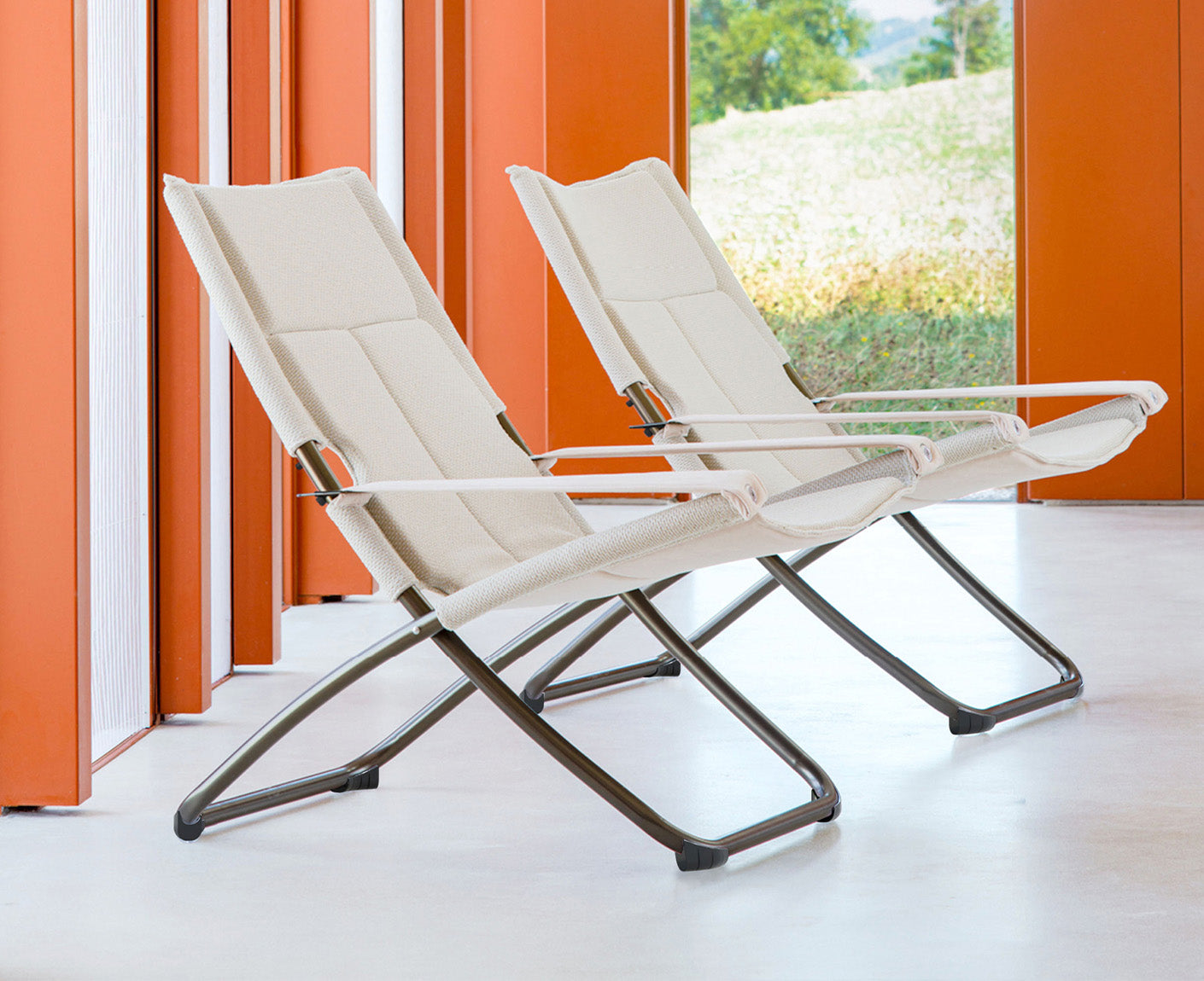 Emu Snooze Cozy Liegestuhl