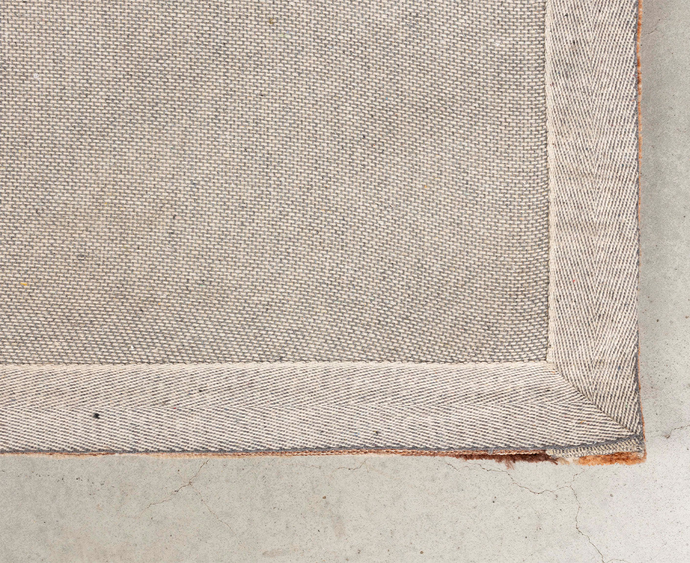 Maron Teppich Retro-Design