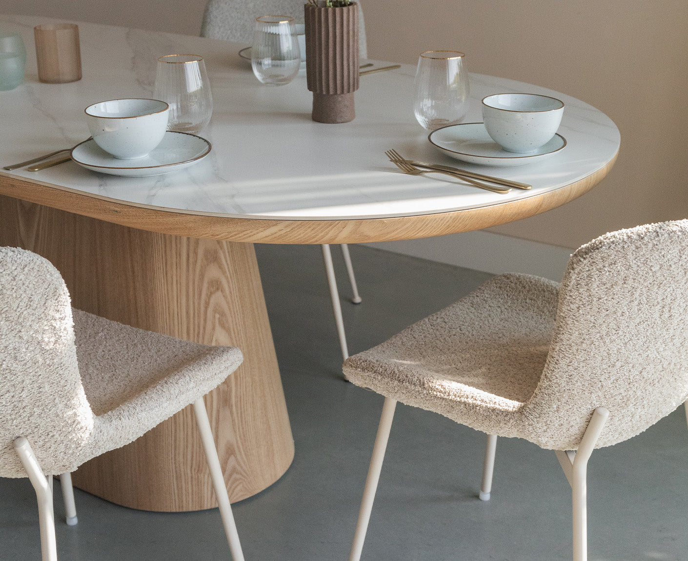 Almira Esstisch Oval 200 x 90 cm