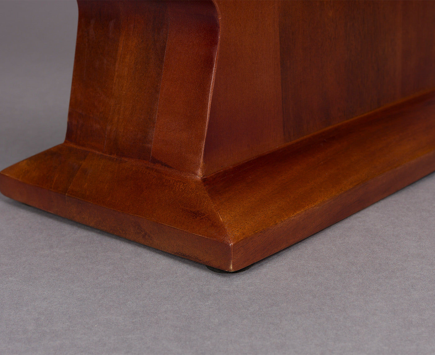 Pilaster Beistelltisch