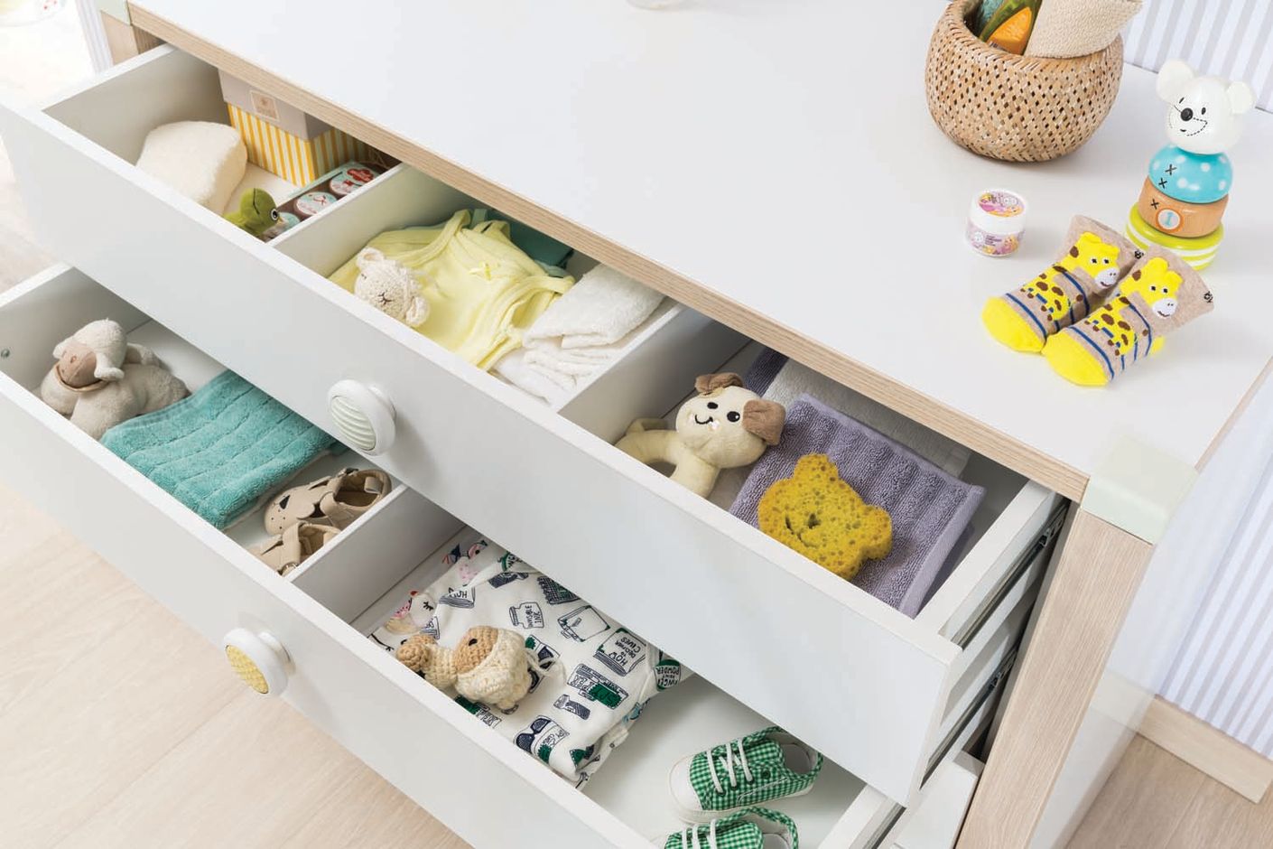 Cilek Montessori Babyzimmer Komplettset 2 Weiß / Grün / Natur - Voelpe