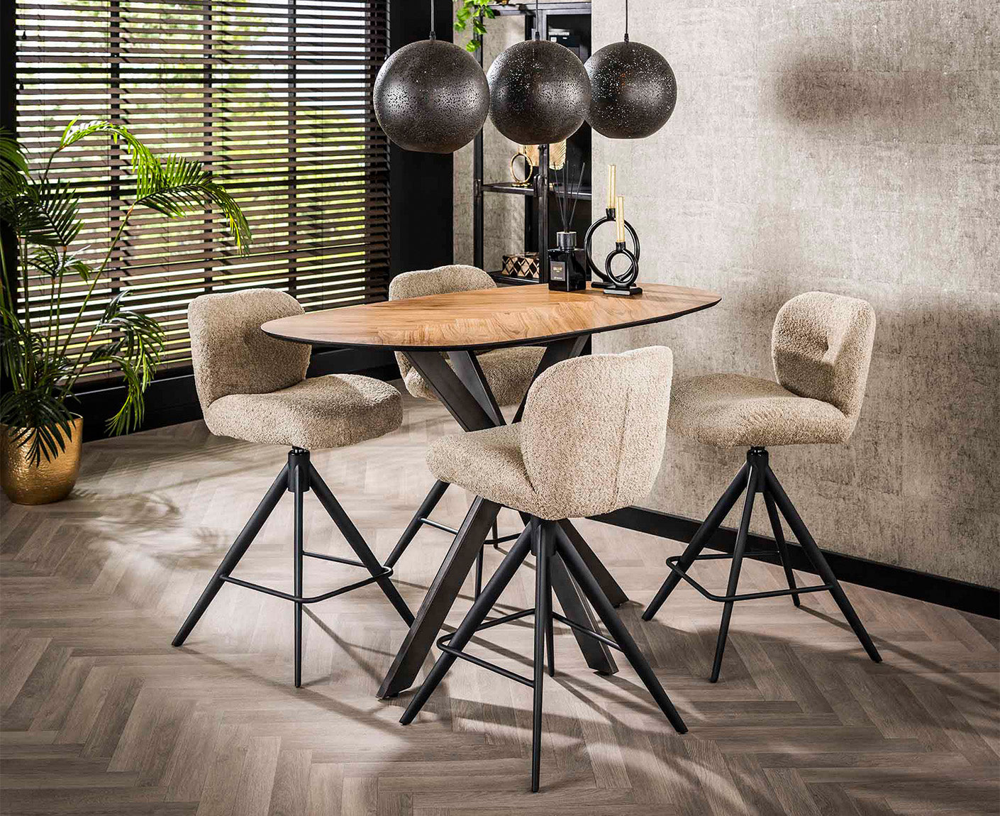 Bartisch 140 cm Organic / Recyceltes Teakholz Furnier