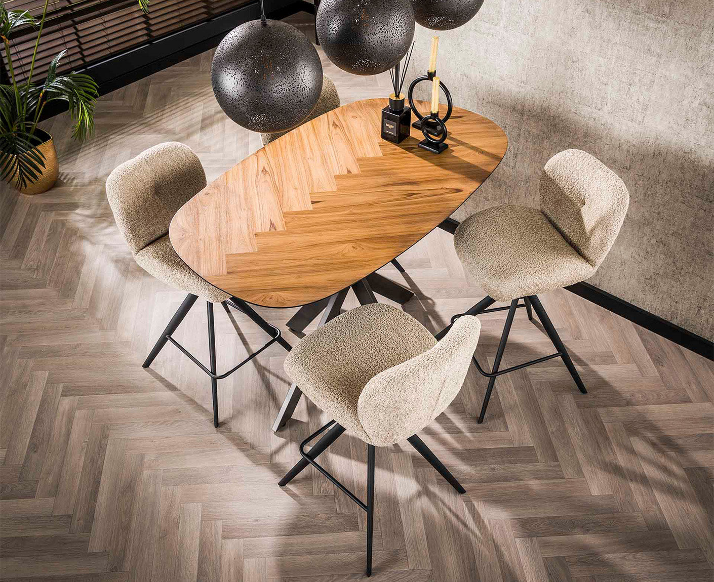 Bartisch 140 cm Organic / Recyceltes Teakholz Furnier