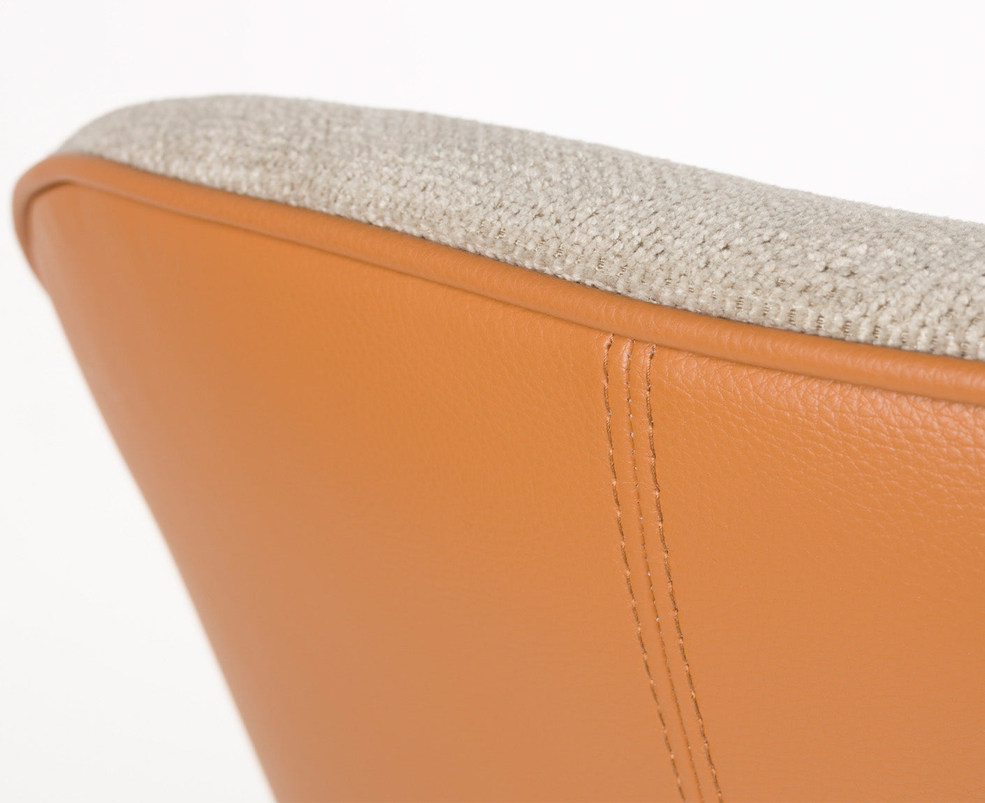 Duke Loungesessel Beige / Hellbraun