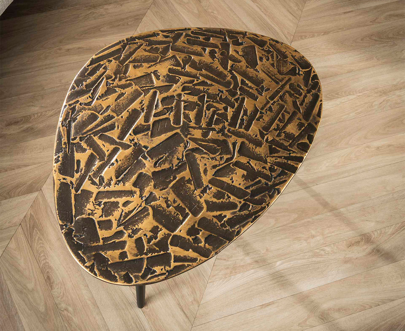 2er Set Couchtisch dreieckig Patina Metal
