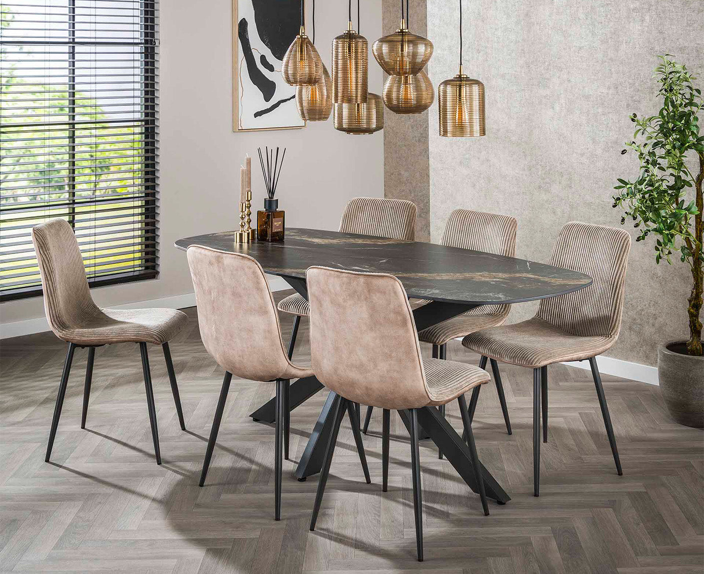 Spider Esstisch oval 180 cm Ceramic Fossil Black