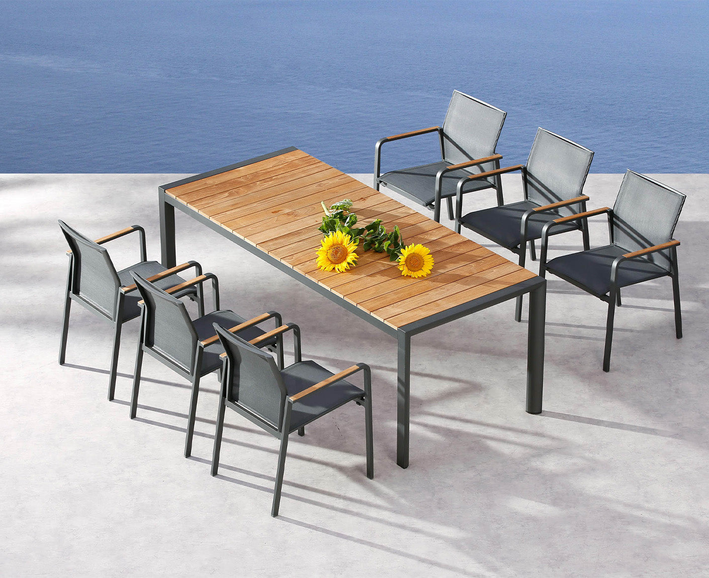 Paros Gartenstuhl mit Teak Armlehnen