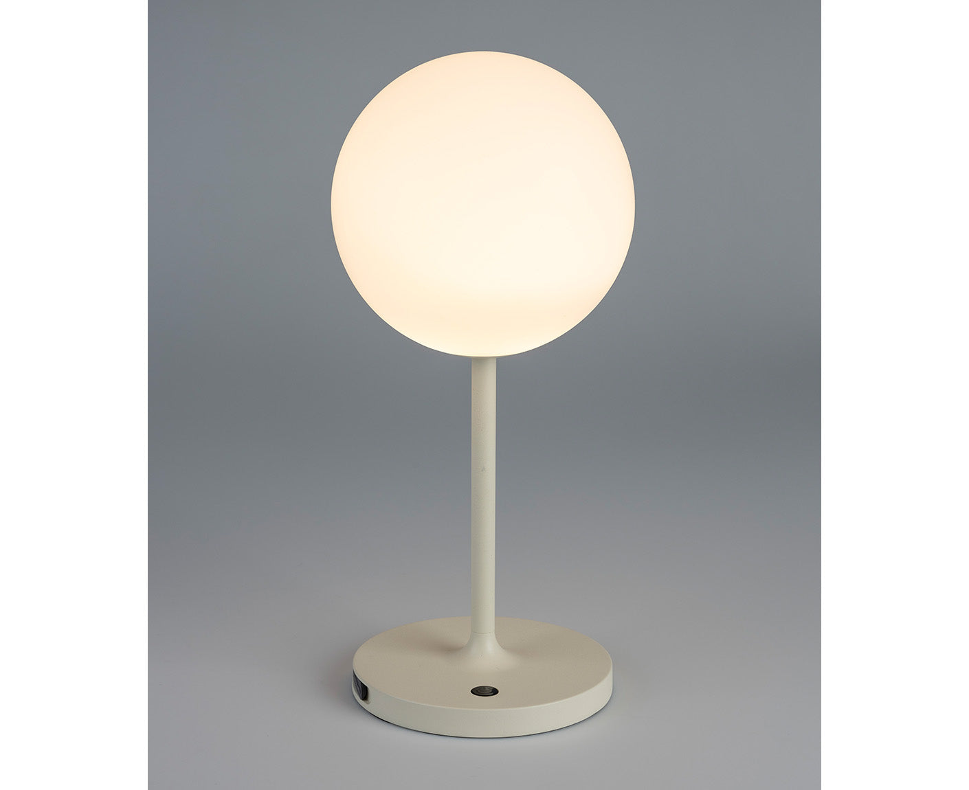 Hub Tischleuchte Tischlampe