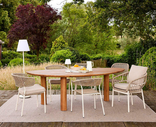 Pebble Gartentisch 240x132 cm Akazienholz