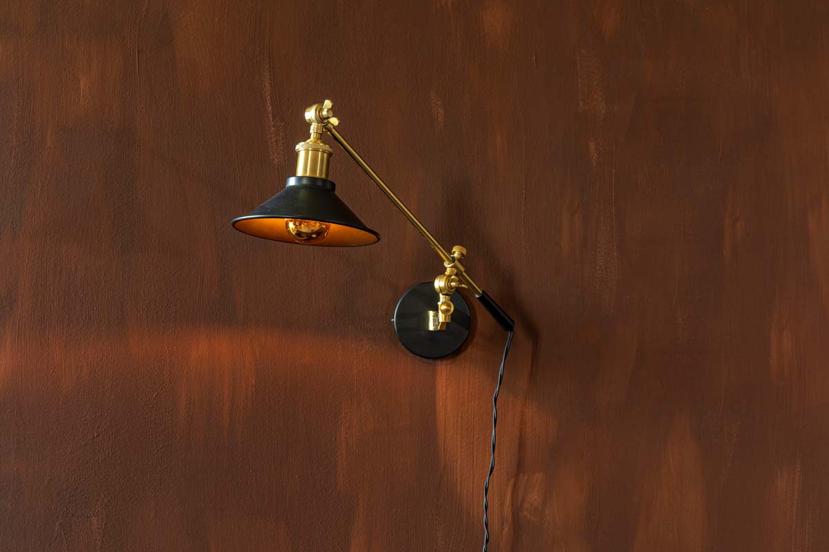 Penelope Wandlampe E27 Schwarz / Gold - Voelpe