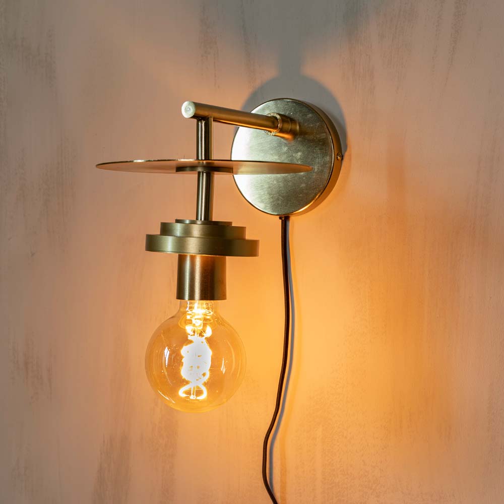 Aden Wandlampe E27 Messing - Voelpe