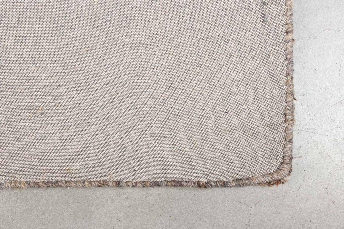 Amori Teppich, verschiedene Größen, Grau