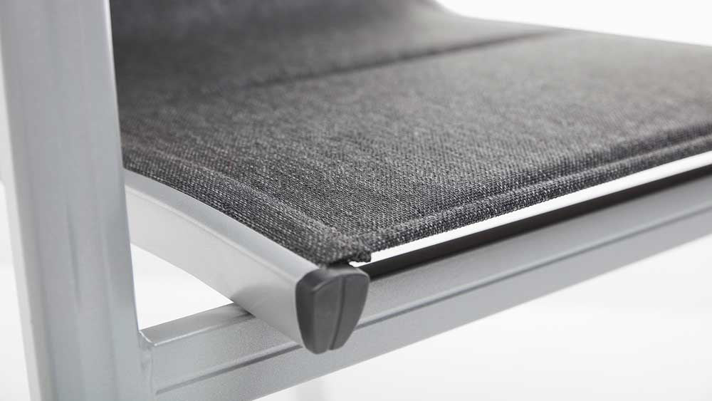Kettler Basic Plus Padded Stapelsessel, montiert, Silber / Anthrazit