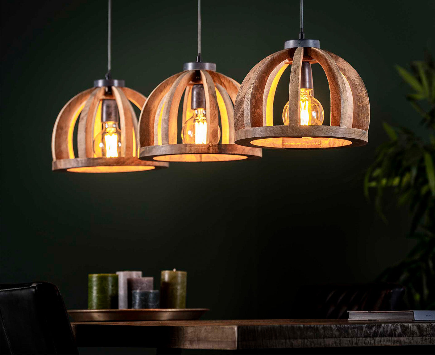 Hängelampe 30 cm mit gebogenen Holzstangen Mango Massivholz Natur