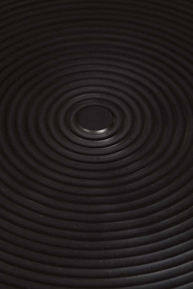 HYPNOTISING ROUND Esszimmertisch Ø92 cm Schwarz - Voelpe