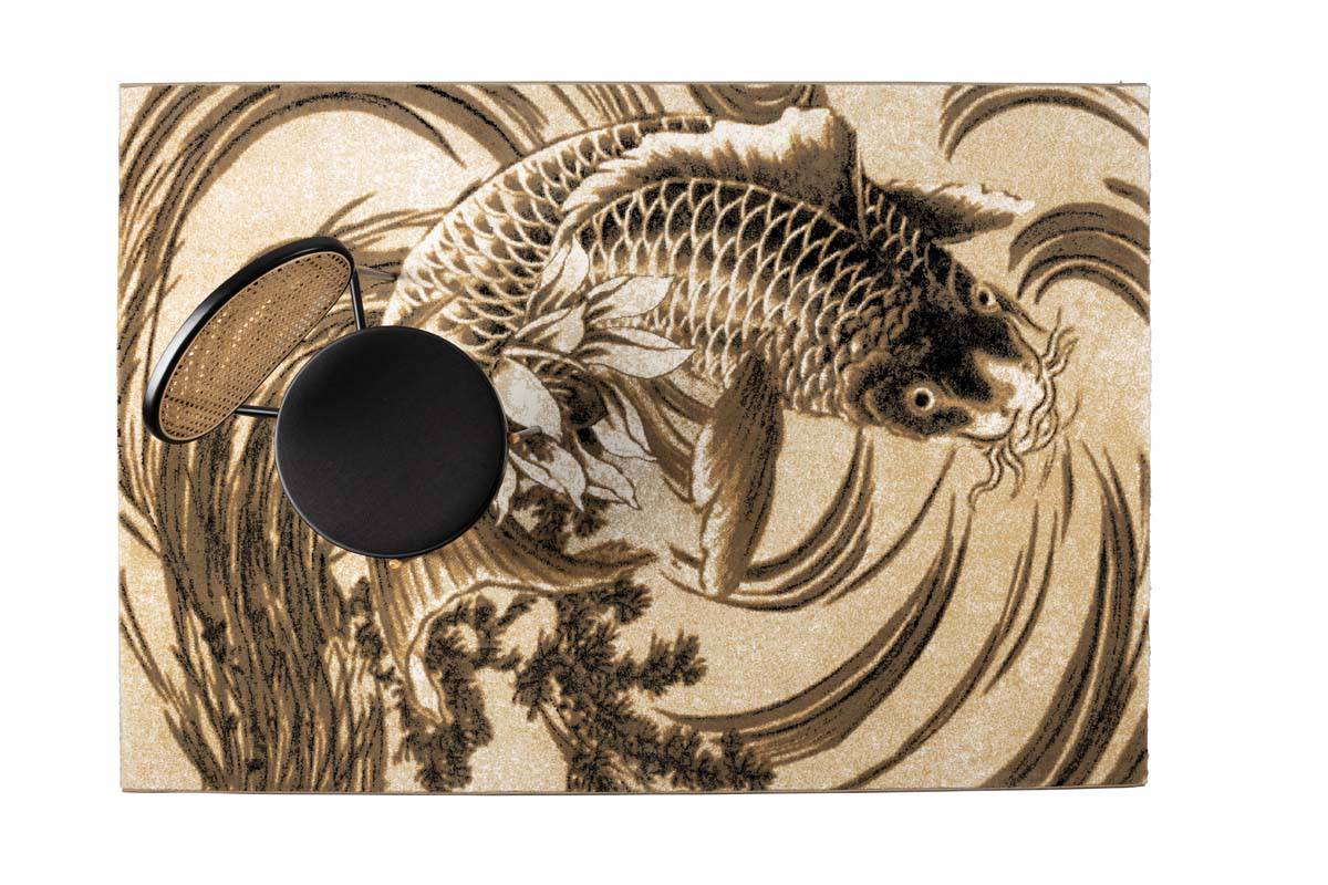 THE LEGEND OF KOI Teppich mit Print 160x230 Beige / Schwarz / Grau - Voelpe