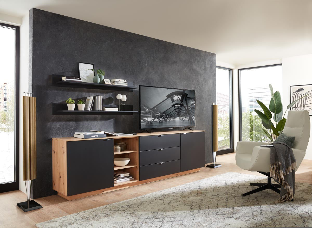 Core Sideboard mit drei offenen Fächern, Schwarz / Artisan Eiche