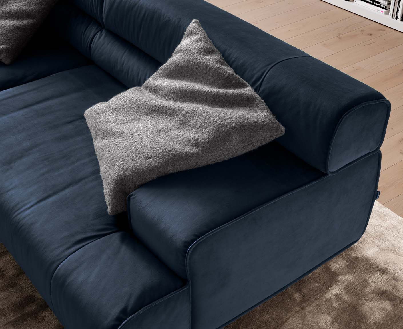 designwerk Colosseo 3-Sitzer Sofa | 280 x 114 cm| Velourstoff