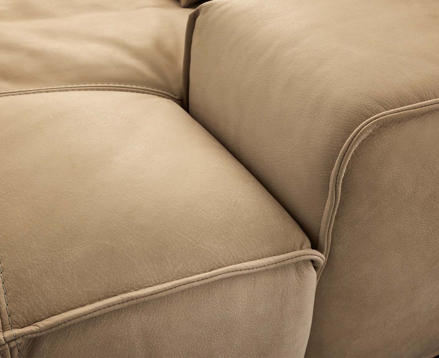 designwerk Colosseo Ecksofa | 285 x 170 cm| Echtleder