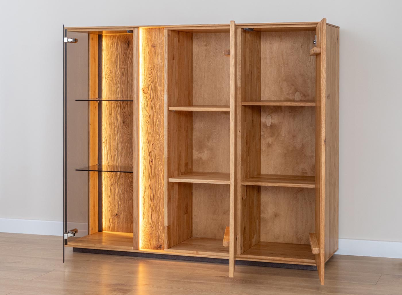 Collodi Massivholz Highboard Breit Wildeiche/Glas, Montiert