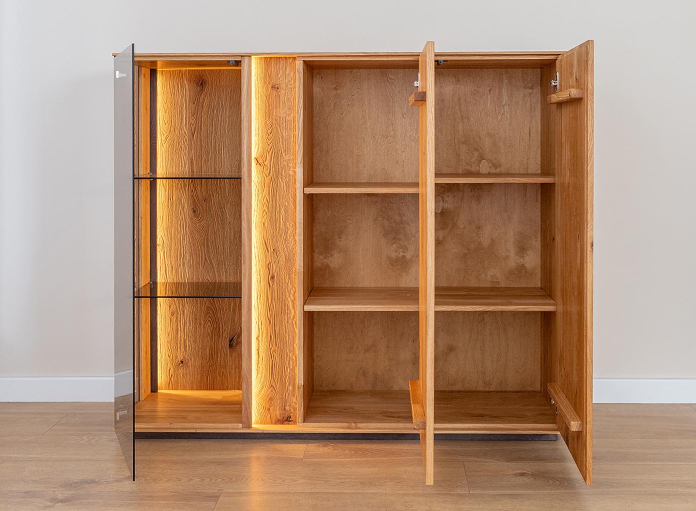Collodi Massivholz Highboard Breit Wildeiche/Glas, Montiert