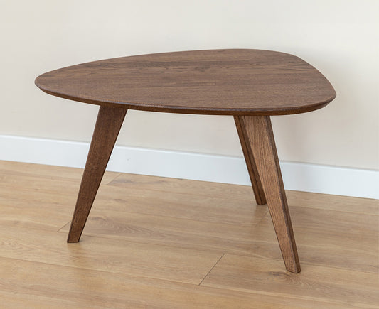 Orbetello Couchtisch Dreieckig 67x68 cm Massivholz, geölt