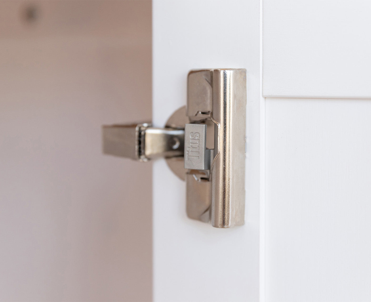 Marone Elite Garderobenschrank Massivholz Weiß / Grau