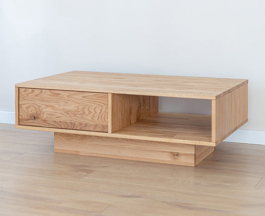 Collodi Couchtisch Massivholz Wildeiche / Tabak geölt, fertig montiert