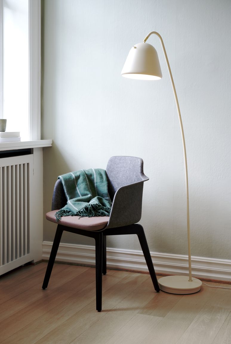 Fleur Stehlampe Leselampe Ø 23,4 cm Weiß / Beige