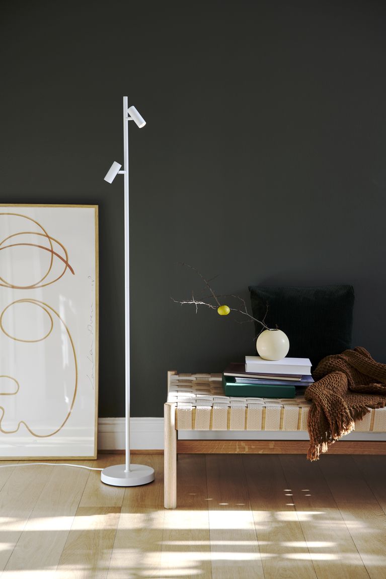 Omari Stehlampe Leselampe Ø 3 cm Weiß