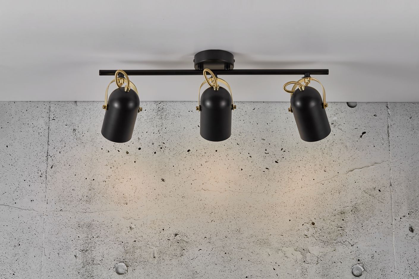 Lotus Deckenlampe 3er Spot 58 cm Schwarz/Messing