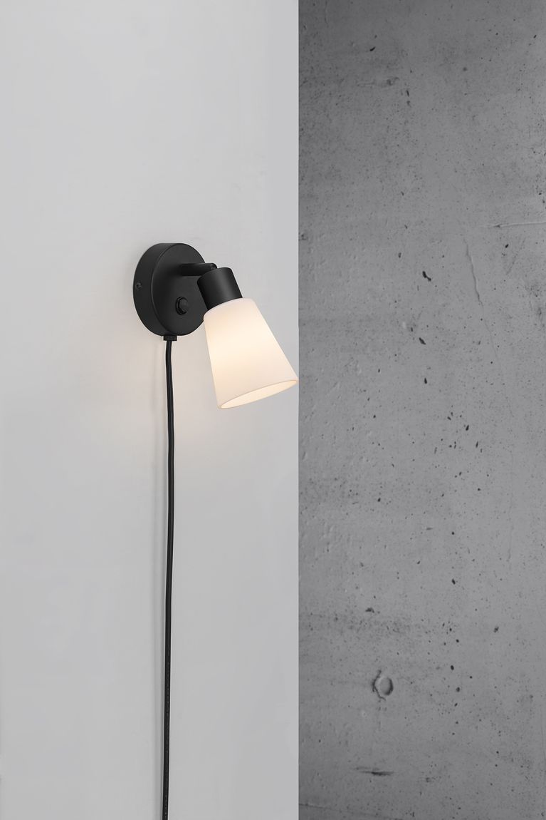 Cole Wandlampe E14 Schwarz