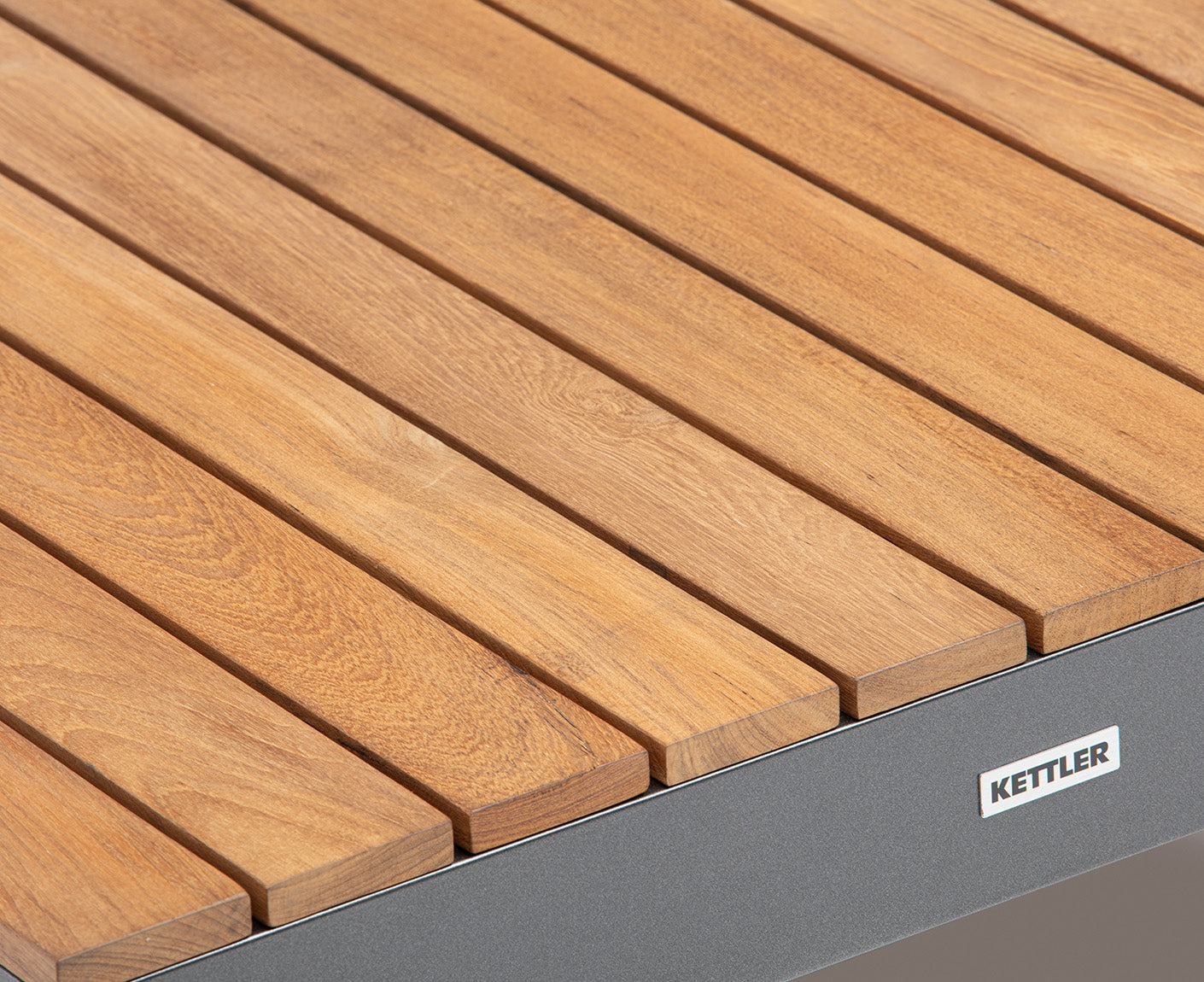 Kettler Ocean Skid Platform Lounge Tisch 70x70 cm, Teakholz